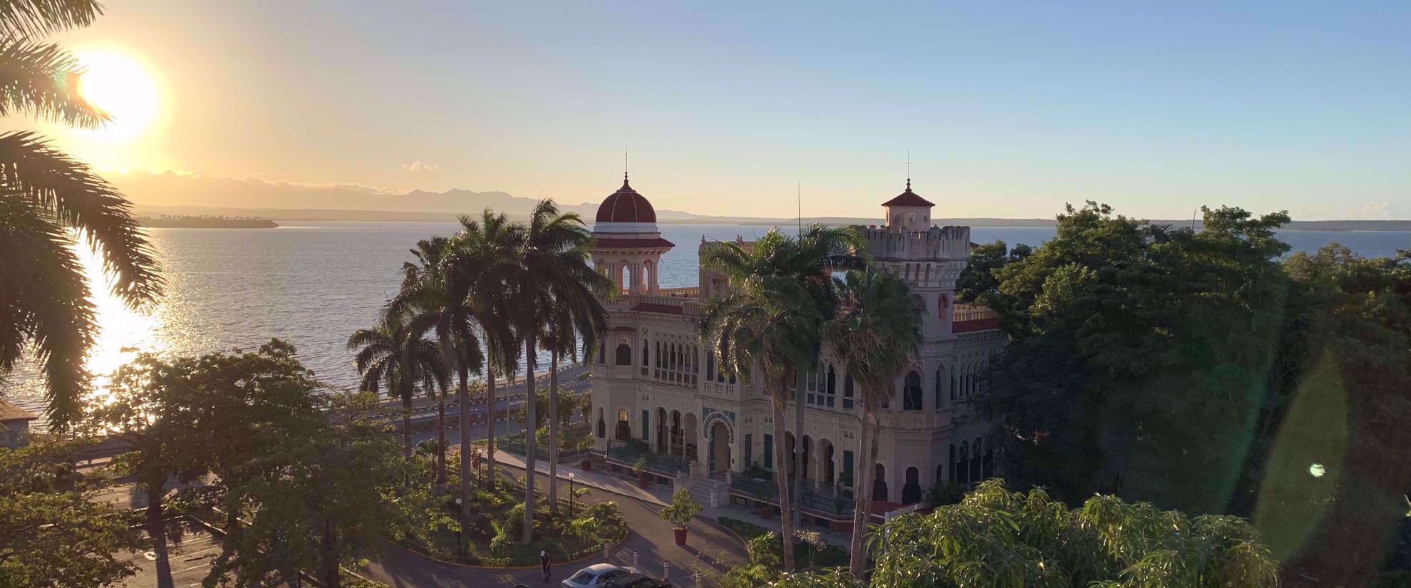 Picture of Discover the Rhythm and Heartbeat of Cuba