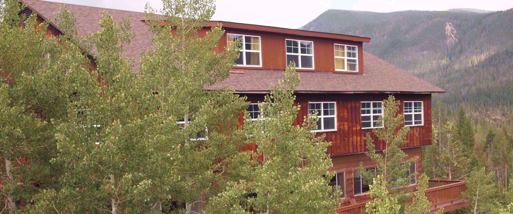 Picture of Hiking and Sketching in the Colorado Rockies wood lodge in colorado rockies