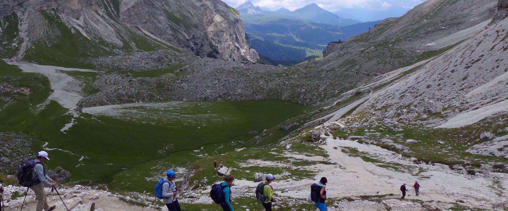 women's travel tour hikes through italian alps