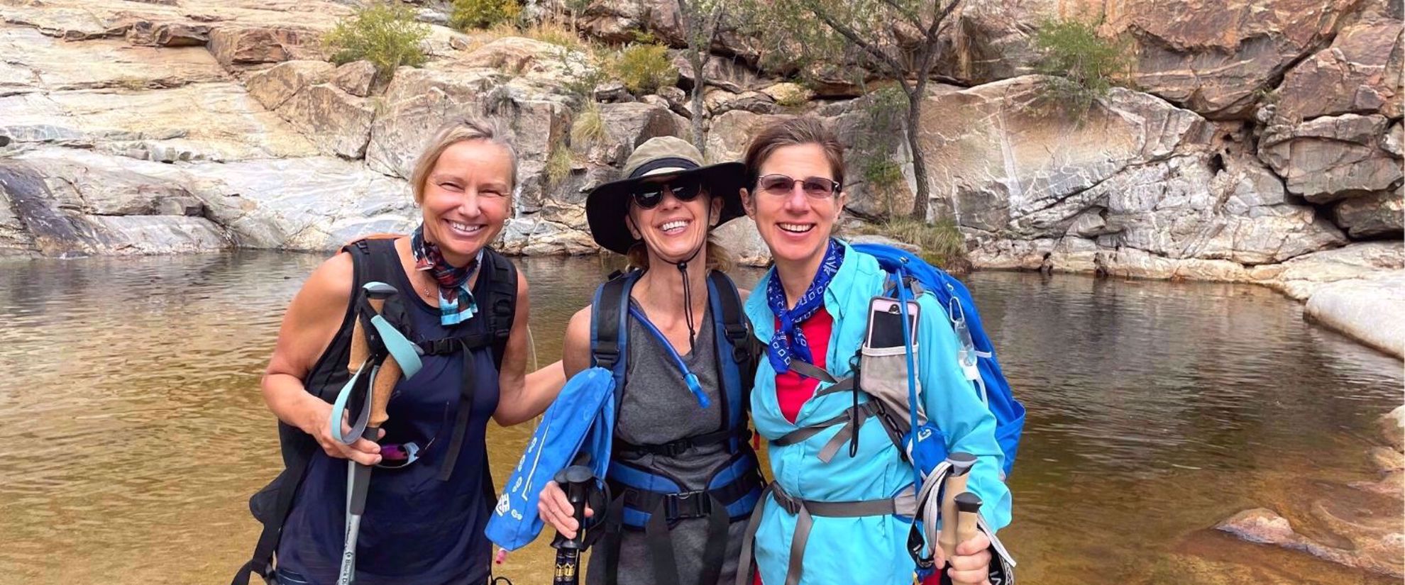 women's active travel Picture of Arizona Hike & Sketch