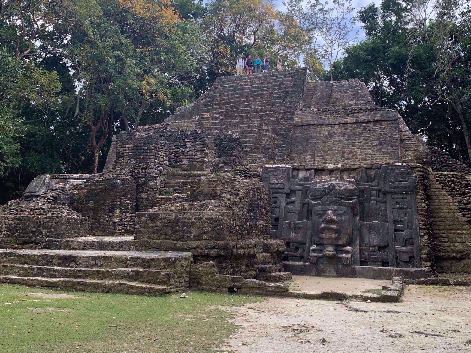 Best of Belize: Snorkeling, Kayaking & Culture