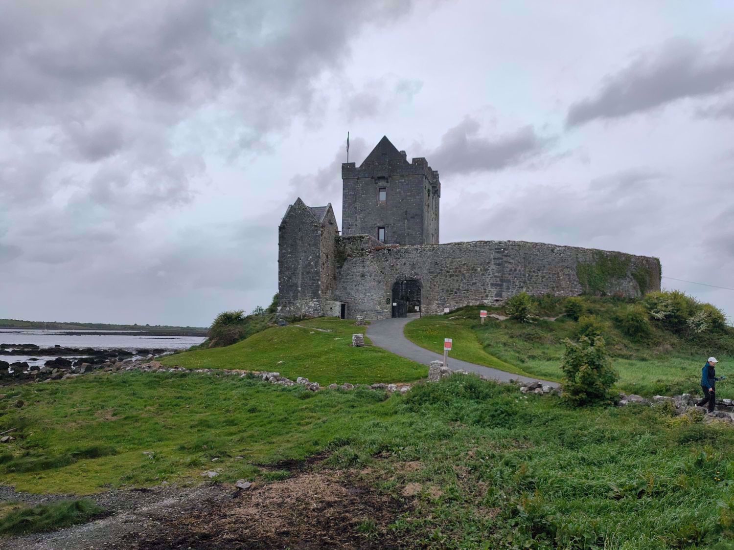 Ireland Dunguaire Castle
