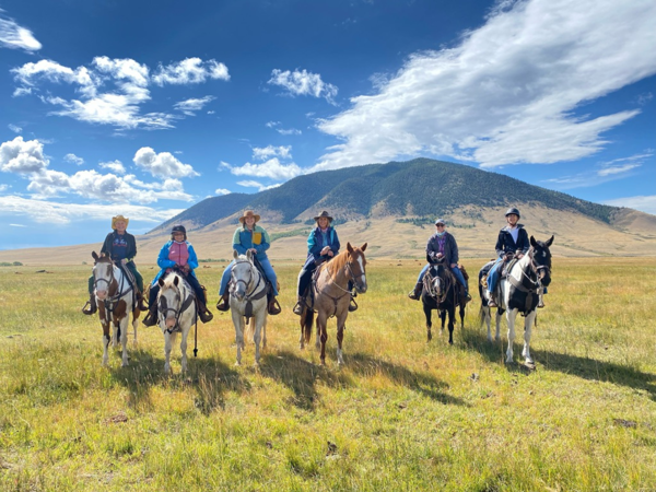  LCGL scenic horsebacking
