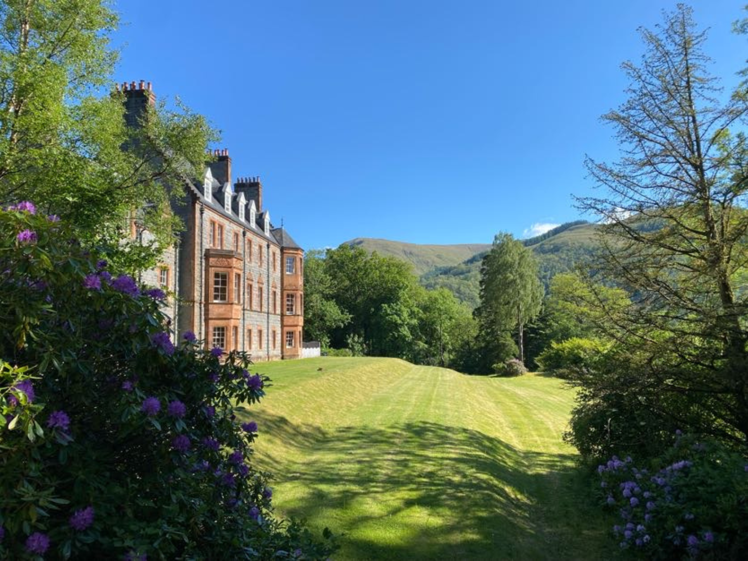 Picture of Exploring Scotland: Isles, Landscapes, and Lochs