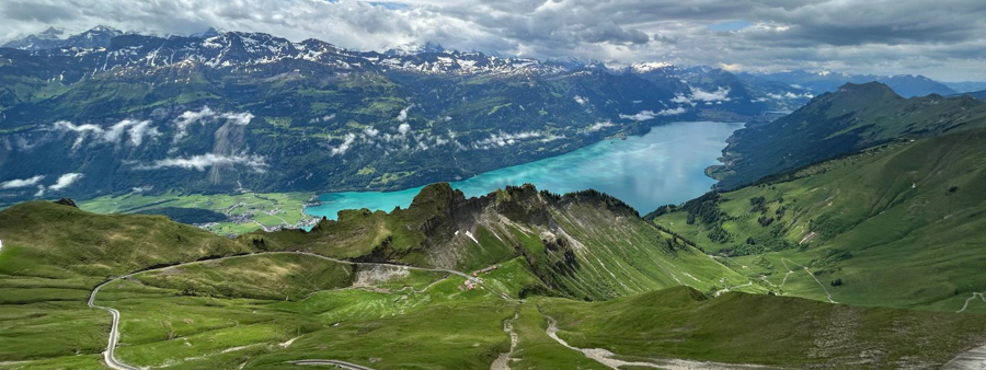 Best Hikes in Switzerland for First-Time Alpine Travelers (Without Backpacking)