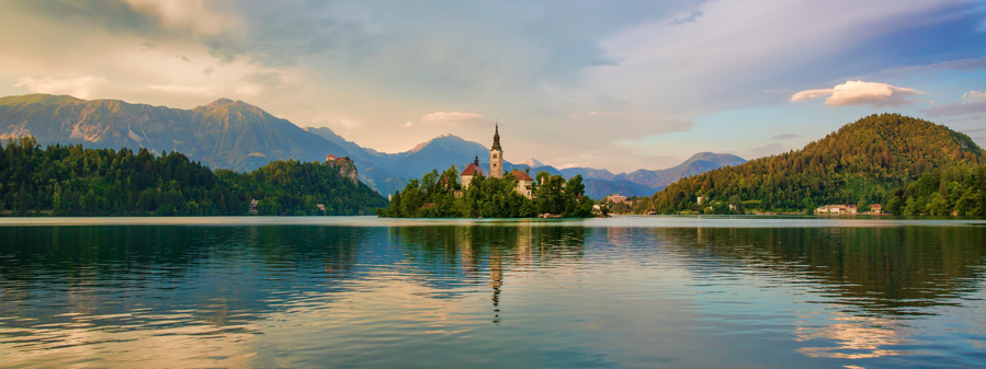 5 Sustainable Travel Destinations Leading the Way (and How to Experience Them Responsibly)